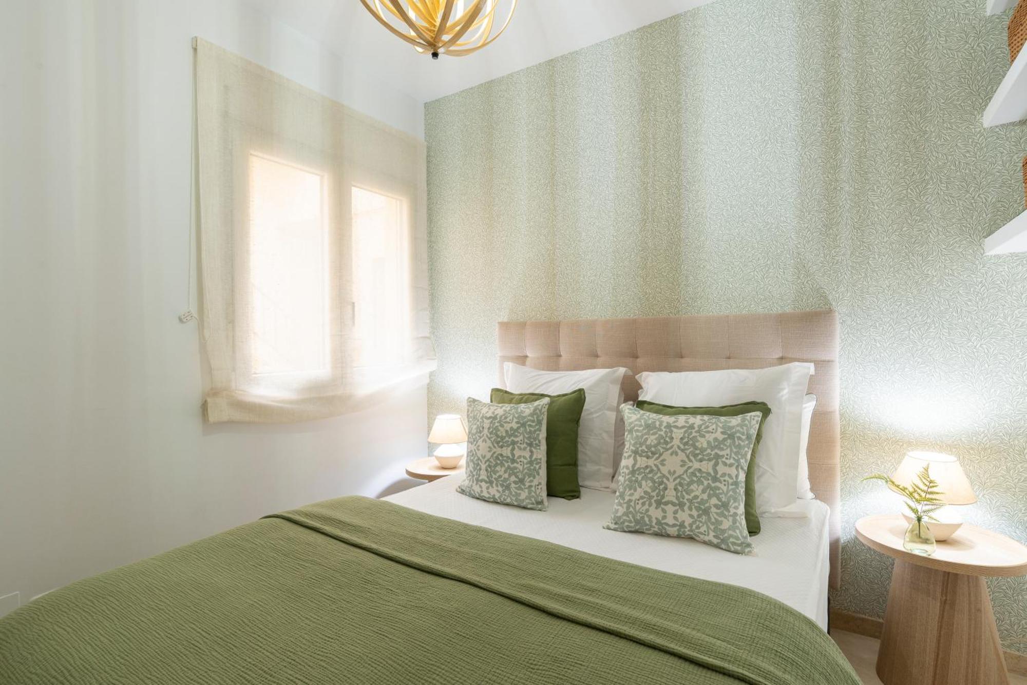 Apartment & Pool In Malaga City Center Kültér fotó